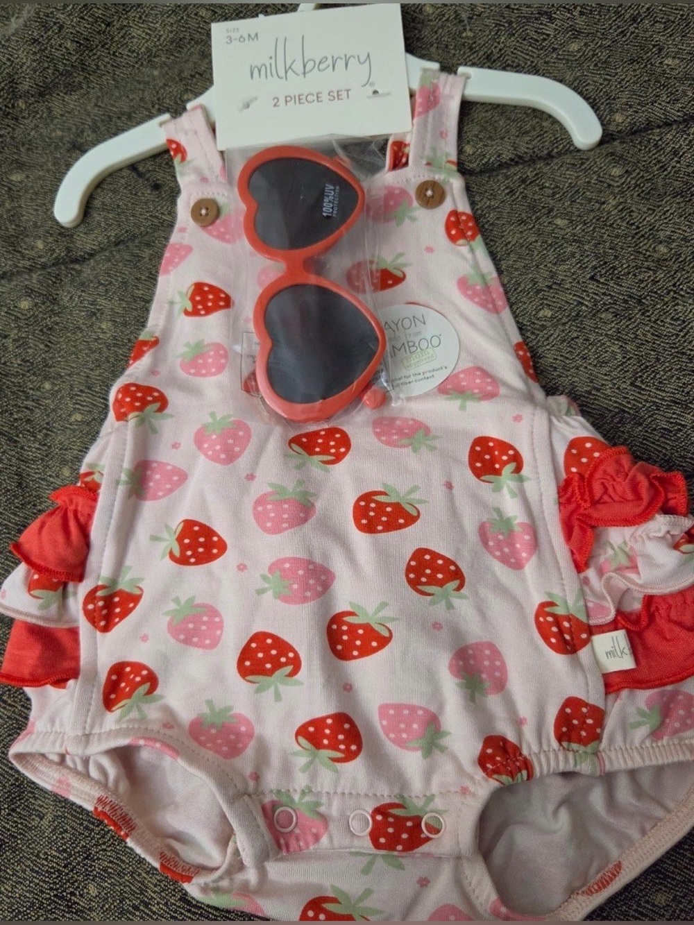 NWT Milkberry Baby Girl Bamboo Bubble Romper
Set 3-6M